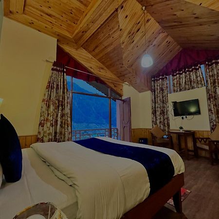 The Manu Emerald # Farmhouse # Top Selling Cottage In Manali # Peaceful Heritage Cozy Stay # Lawn With Bonfire # Most Awarded Buitenkant foto