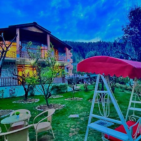 The Manu Emerald # Farmhouse # Top Selling Cottage In Manali # Peaceful Heritage Cozy Stay # Lawn With Bonfire # Most Awarded Buitenkant foto