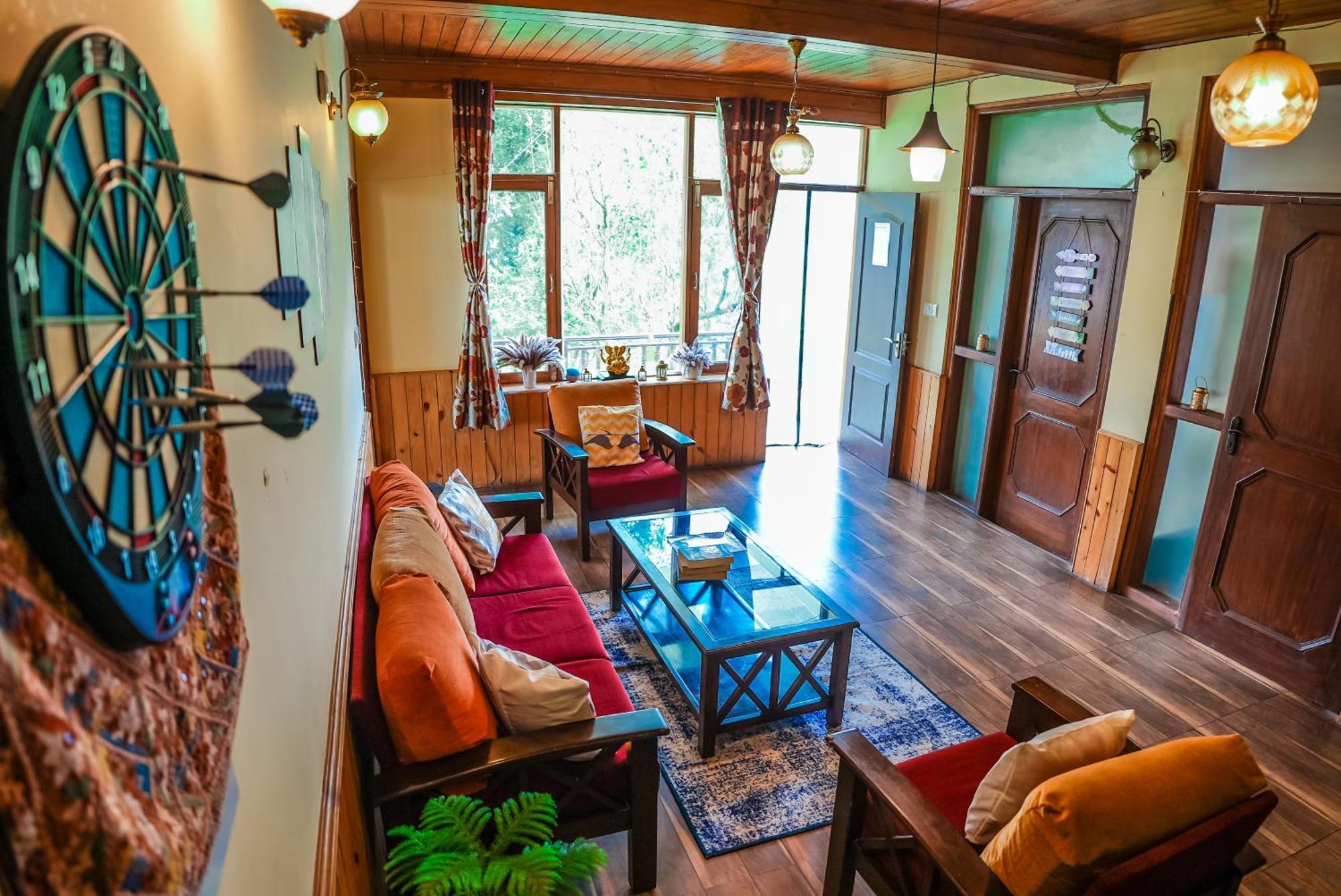 The Manu Emerald # Farmhouse # Top Selling Cottage In Manali # Peaceful Heritage Cozy Stay # Lawn With Bonfire # Most Awarded Buitenkant foto