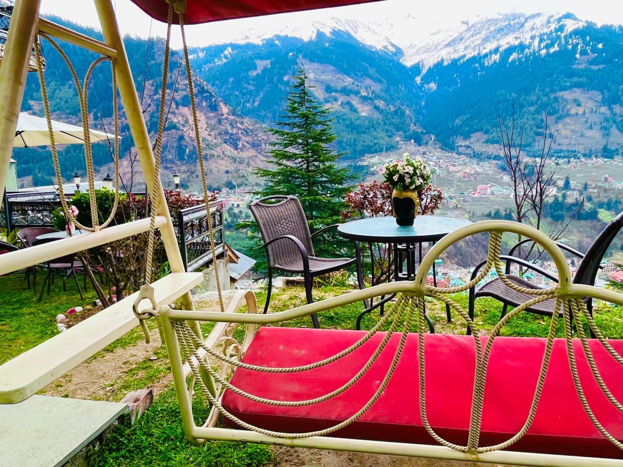 The Manu Emerald # Farmhouse # Top Selling Cottage In Manali # Peaceful Heritage Cozy Stay # Lawn With Bonfire # Most Awarded Buitenkant foto