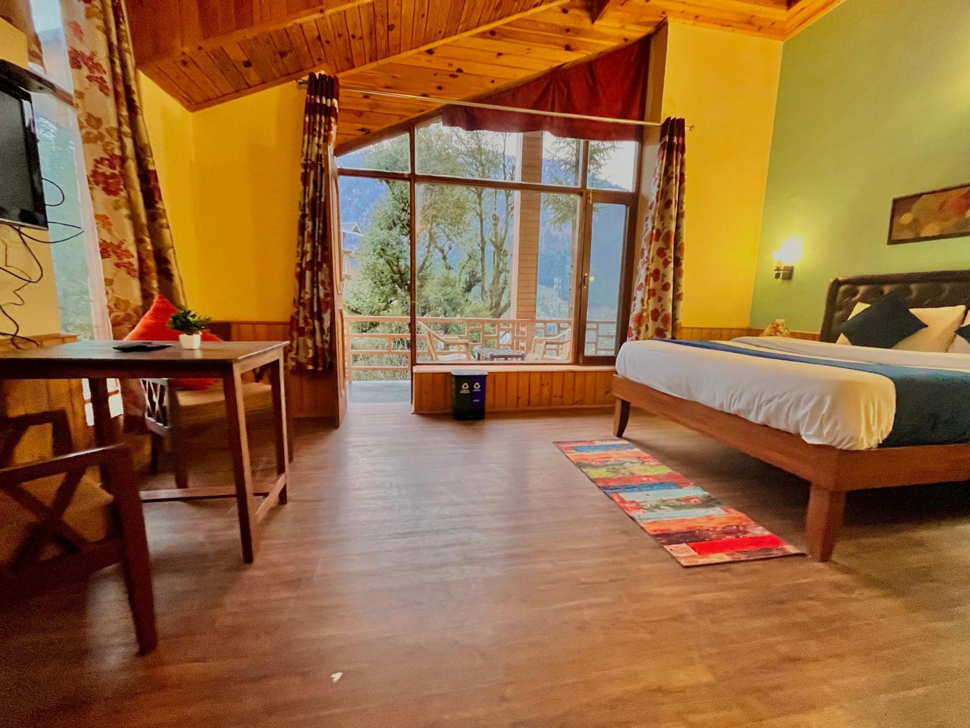 The Manu Emerald # Farmhouse # Top Selling Cottage In Manali # Peaceful Heritage Cozy Stay # Lawn With Bonfire # Most Awarded Buitenkant foto