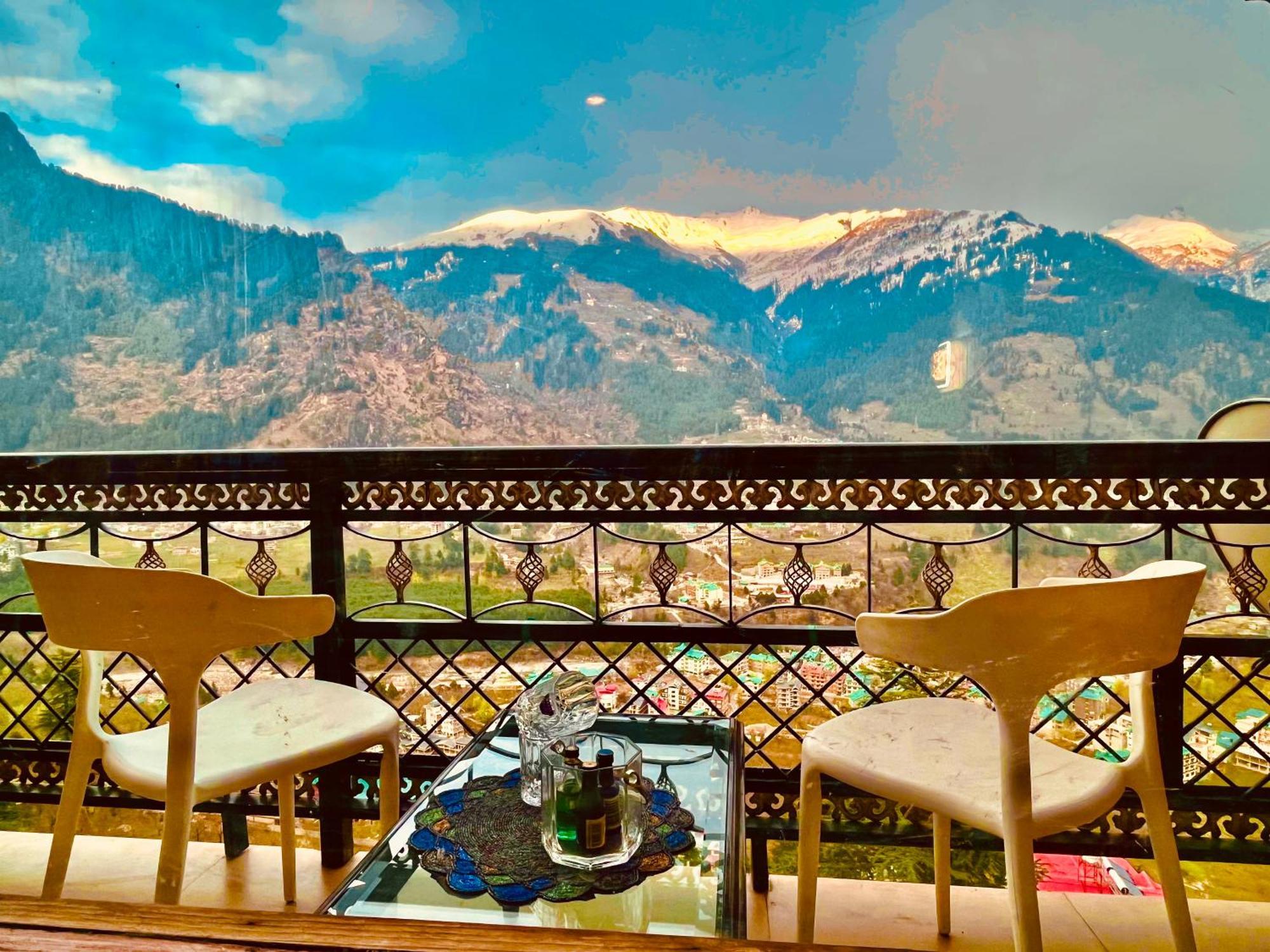 The Manu Emerald # Farmhouse # Top Selling Cottage In Manali # Peaceful Heritage Cozy Stay # Lawn With Bonfire # Most Awarded Buitenkant foto