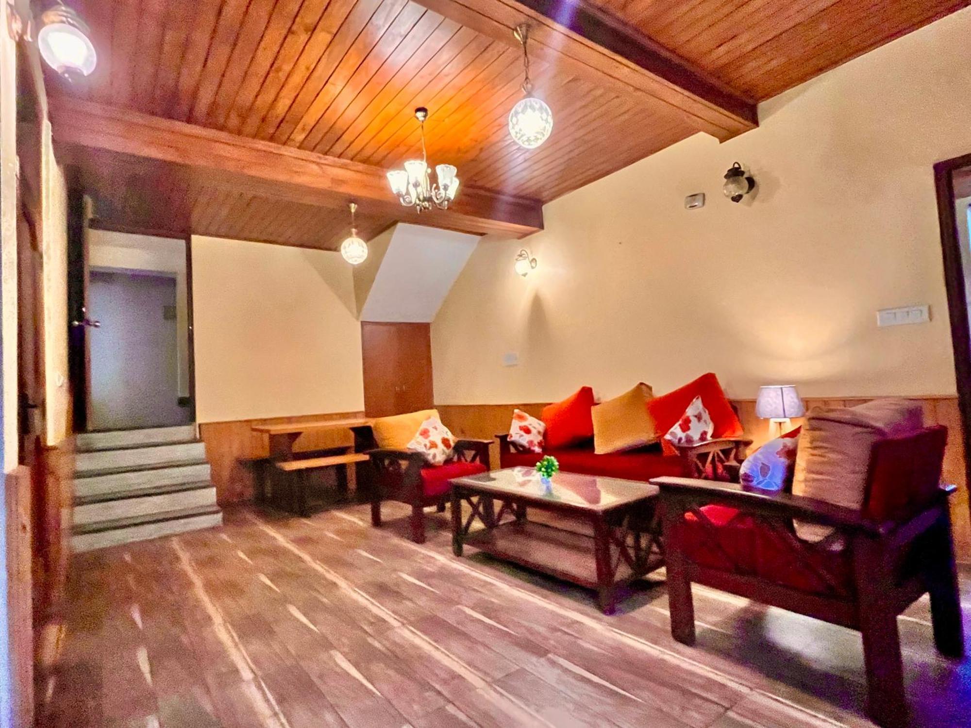 The Manu Emerald # Farmhouse # Top Selling Cottage In Manali # Peaceful Heritage Cozy Stay # Lawn With Bonfire # Most Awarded Buitenkant foto