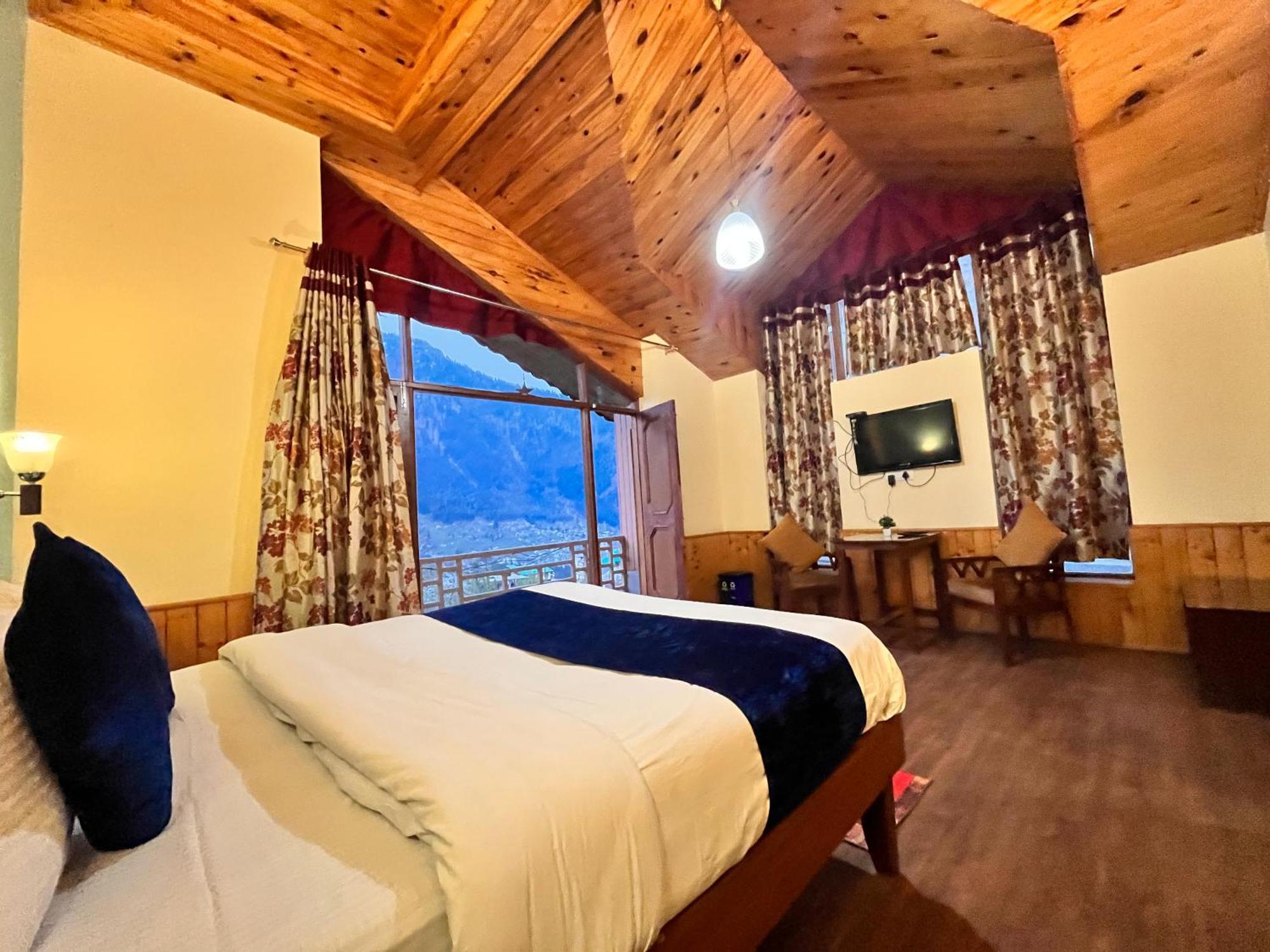 The Manu Emerald # Farmhouse # Top Selling Cottage In Manali # Peaceful Heritage Cozy Stay # Lawn With Bonfire # Most Awarded Buitenkant foto